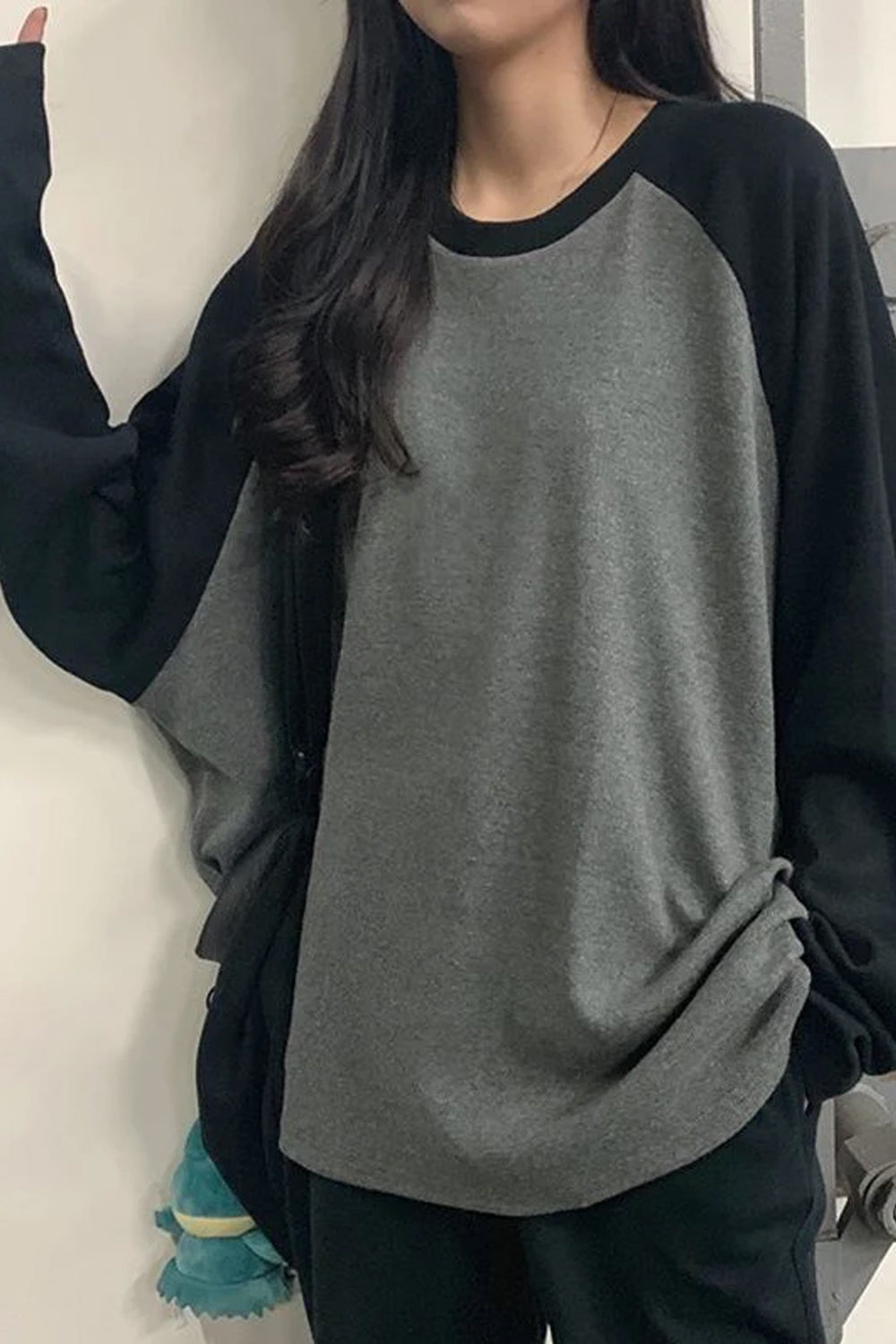 Long Sleeve O-Neck Contrast Grey Colors Shirts