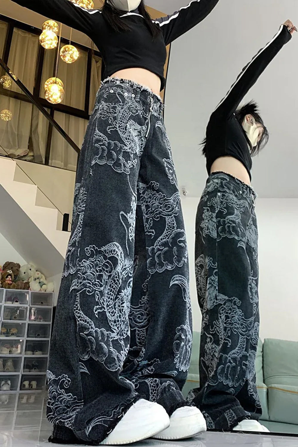 Loose Wide Leg Dragon Pattern Black Jeans Pants