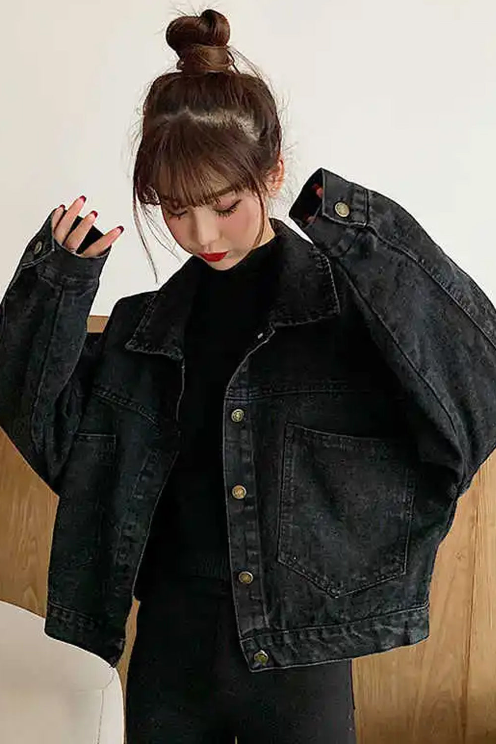 Loose Cropped Black Denim Jeans Jacket