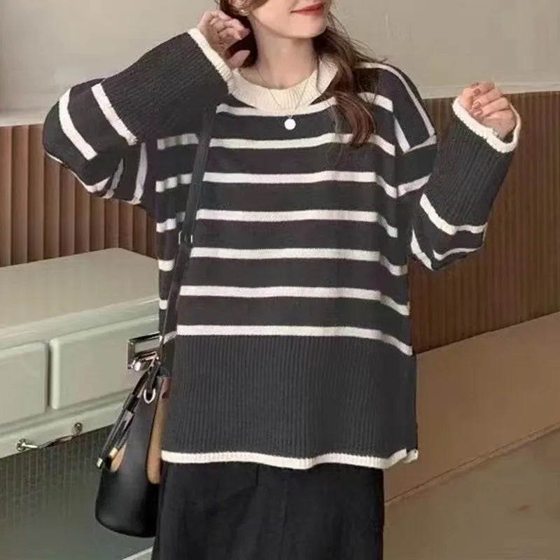 O-Neck Retro Striped Knitted Sweater