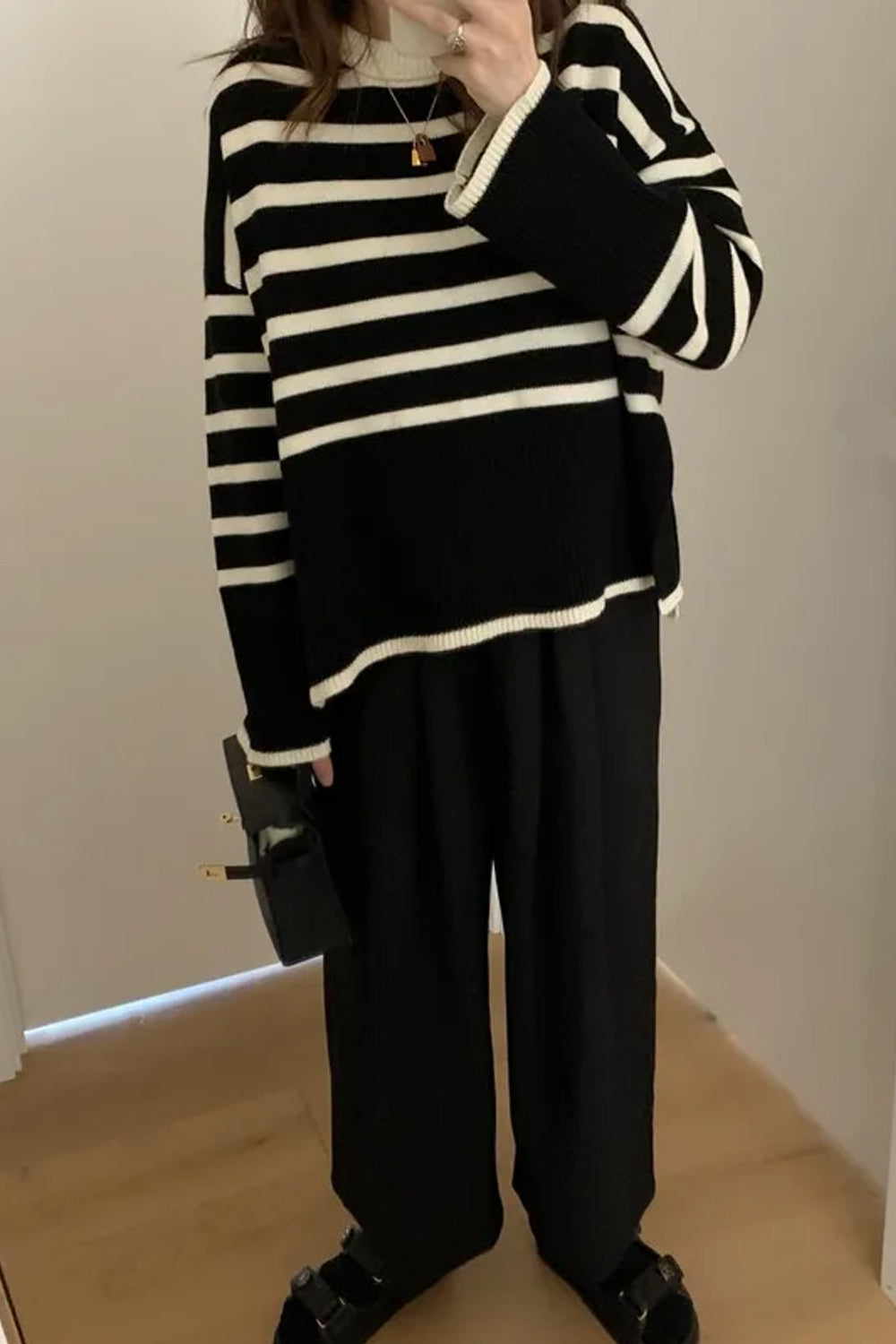 O-Neck Retro Striped Knitted Sweater