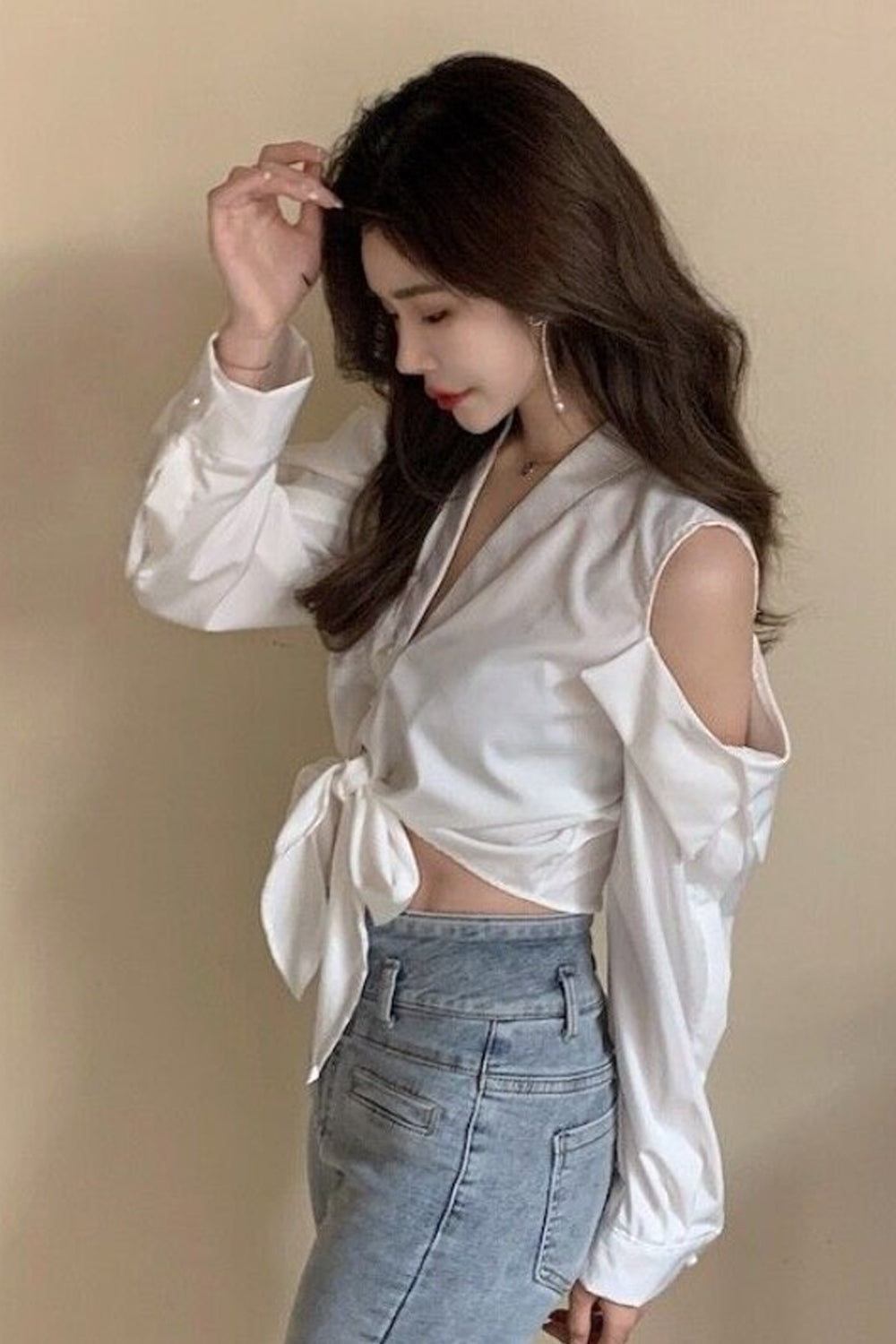 Long Sleeve Sexy Off Shoulder V-Neck Cropped Shirts