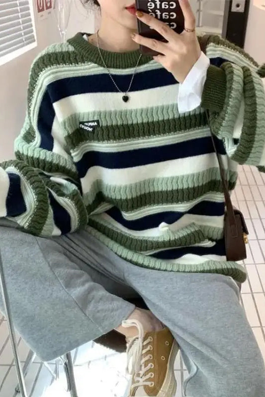 Loose O-Neck Retro Striped Knitted Sweater