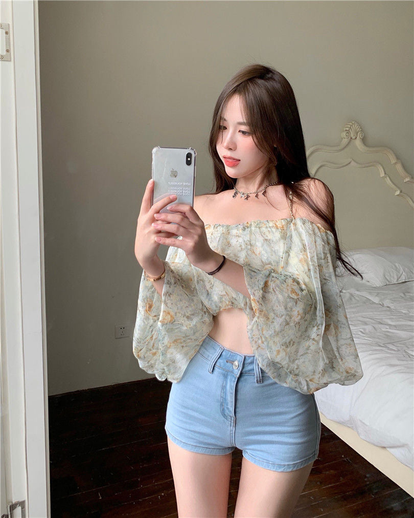 Sexy Floral Pattern Off Shoulder Square Collar Cropped Blouse