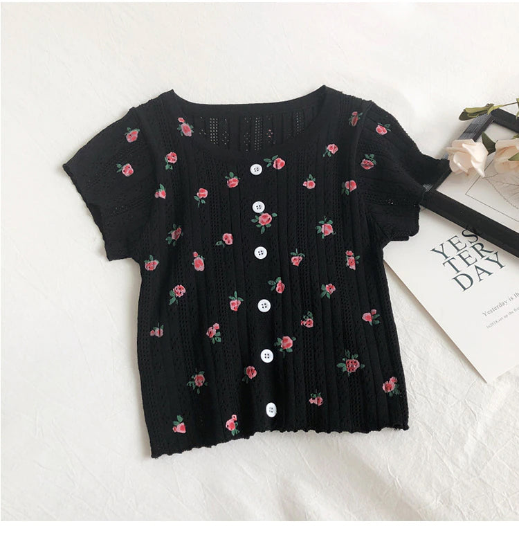 Short Sleeve Flower Knitted Slim Shirt