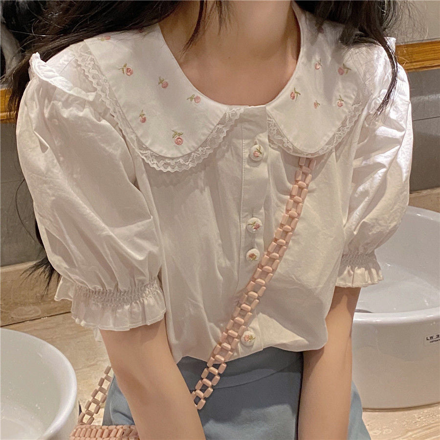 Retro Flowers Embroidered Peter Pan Collar Blouse Shirts